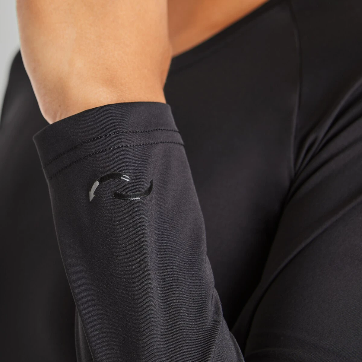 SmartTherapy® ThermoBalance® Ceramic Crew Long Sleeve Tee - Image 3